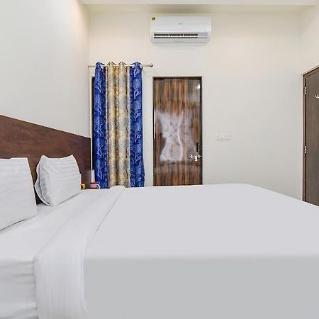 Hotel Angan Удайпур Екстериор снимка