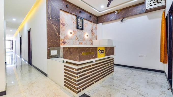 Hotel Angan Удайпур Екстериор снимка
